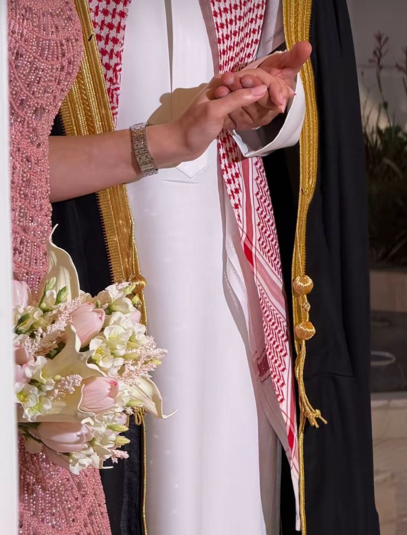 اعمال دلال عَـبدالله - 1